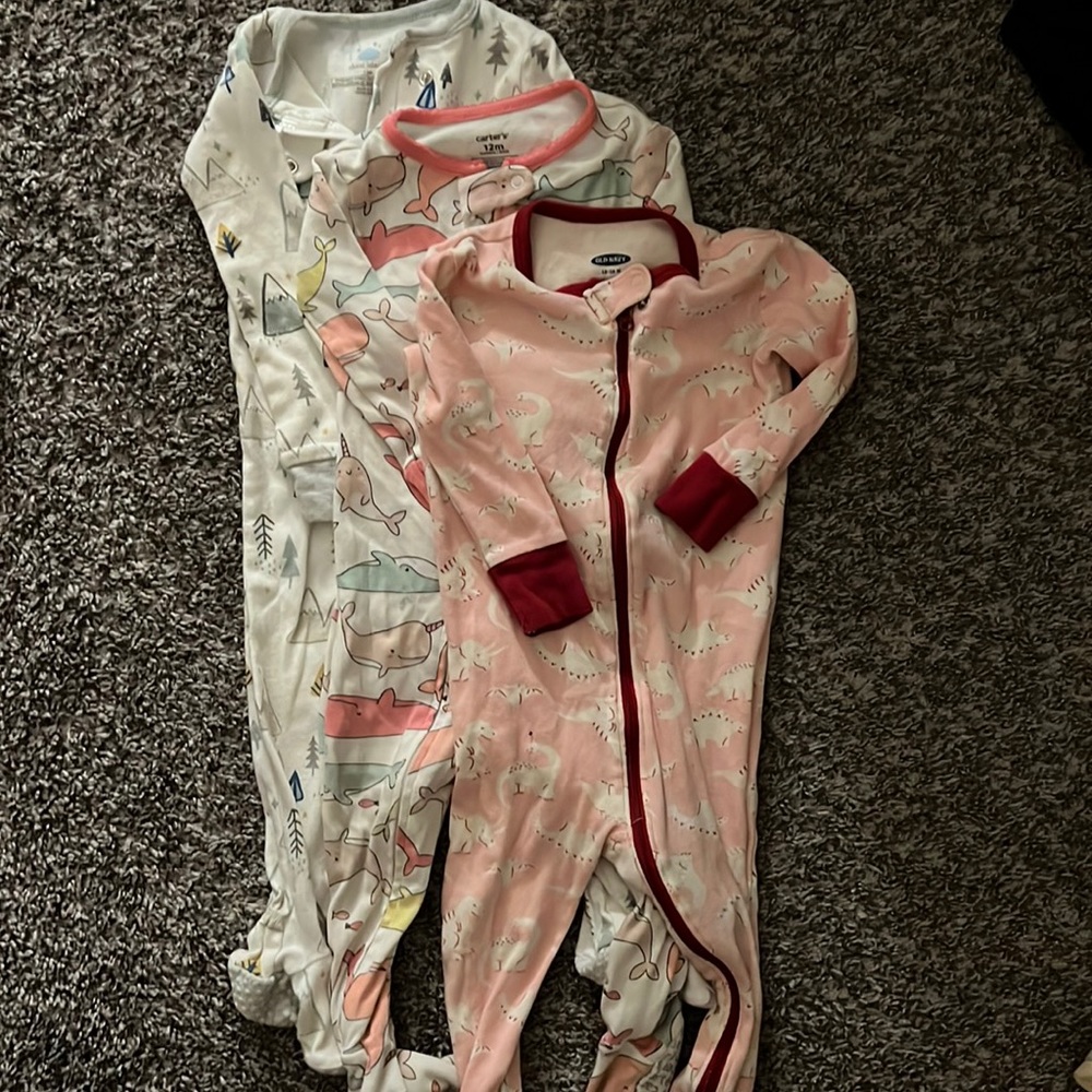 3 used baby Footsie pajamas size 12 month